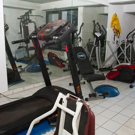 Ananda In Nies * Sourpi