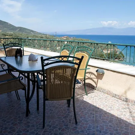 Ananda In Nies Sourpi