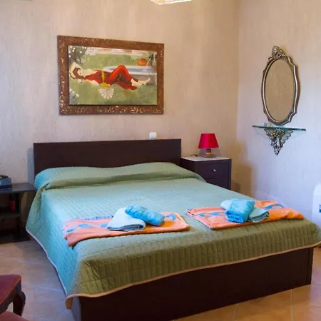 Ananda In Nies Villa Sourpi