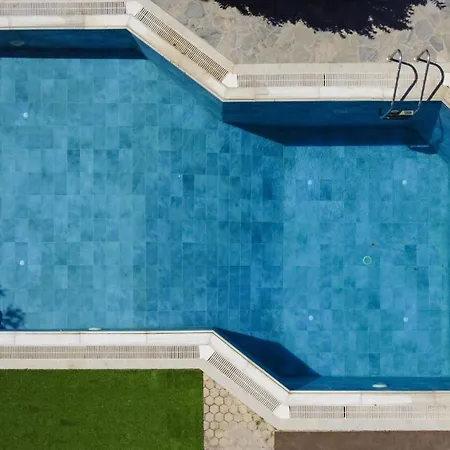 Ananda In Nies Willa