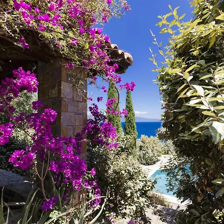 Villa Ananda In Nies Sourpi