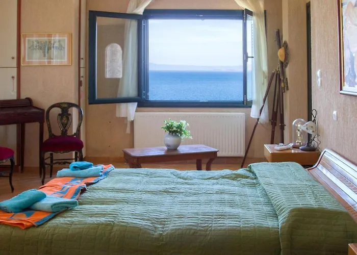 Ananda In Nies Villa