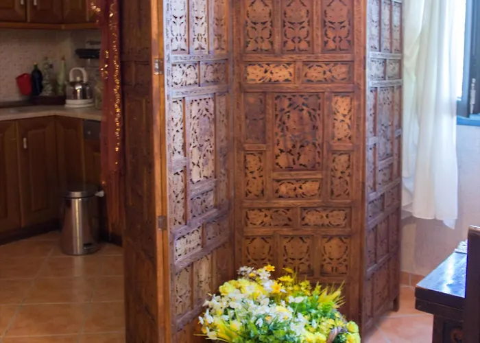 Ananda In Nies * Sourpi