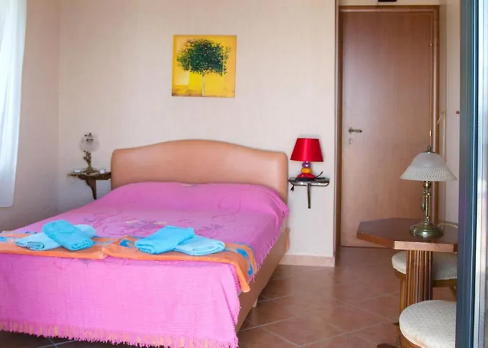 Ananda In Nies Villa Sourpi