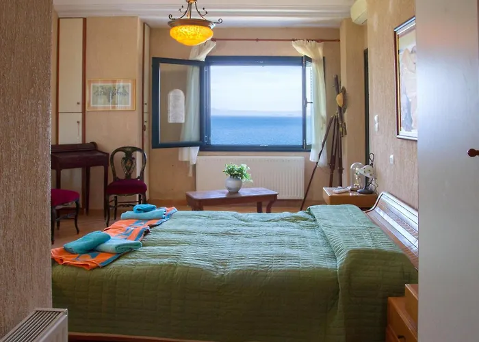 Ananda In Nies Villa