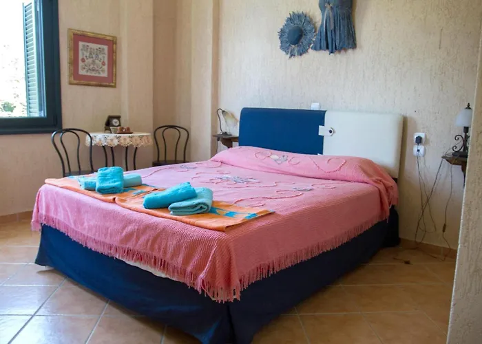 Ananda In Nies Villa Sourpi