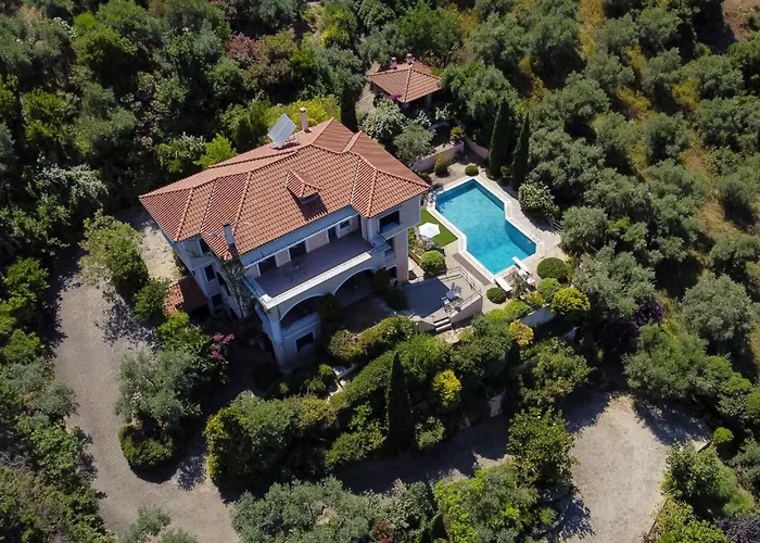 Ananda In Nies * Sourpi