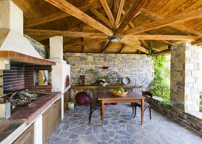 Ananda In Nies Villa